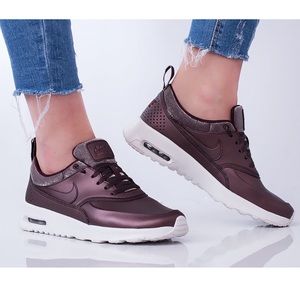 Nike Air Max Thea Metallic Women Running Shoe 6.5
